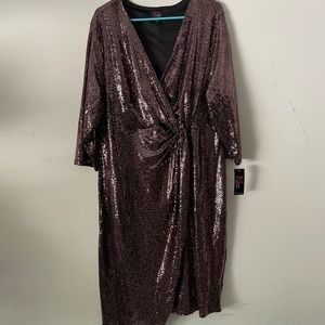 JM studio by John Meyer. Rose gold. Made in Egypt. Long sleeve maxi dress